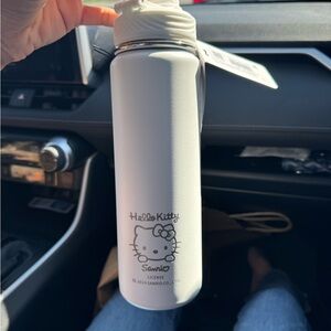 Lululemon x hello kitty thermal bottle